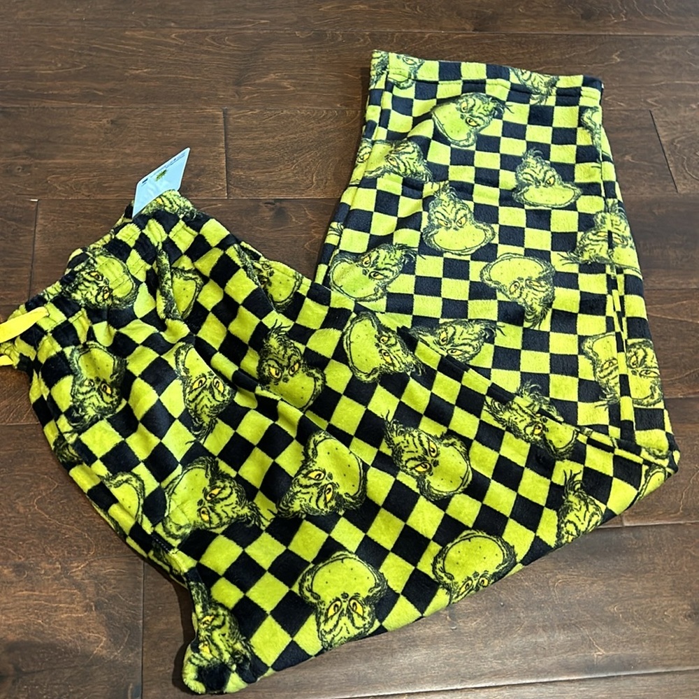 Dr Seuss The Grinch Check Mens Pajama Pants Plush Christmas Green